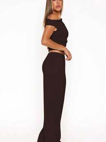 Pleated Design Slim Fit Flattering Droop Shoulder Butter Yellow Short Sleeve T-Shirt Casual Crop Top - Brown - View 4