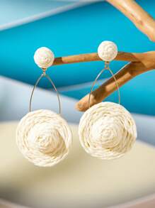 1 par de brincos de rattan com formato de coração geométrico boêmio, azul e vermelho-rosa, joias de praia adequadas para uso diário ou férias