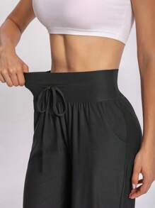 1pc Women 7/8 Capri Yoga Pants, Made Of Stretchy Breathable Comfortable Fabric, High Waist With Drawstring And Pockets Design, Suitable For Gym Workout, Yoga, Streetwear, Tennis, Golf, Cycling And Hiking, A Great Leggings For Active Lifestyle