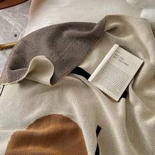 1 件超柔软舒适的斯堪的纳维亚针织盖毯 - 奢华条纹设计，适合所有季节，非常适合办公室午睡、寒冷的夜晚和拥抱 - 轻质丙烯酸材料，易于护理，用途广泛 - 米色 - 查看 4