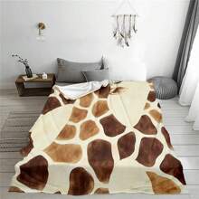 1pc-Giraffe Print Cozy Flannel Throw Blanket - Soft, Warm & Versatile For Couch, Bed, Office - Perfect Gift For Christmas, Birthdays, Easter, Valentine's Day, Seasonal Gift Blanket | Vintage Giraffe Pattern | Soft Flannel Fabric, Cute Blanket