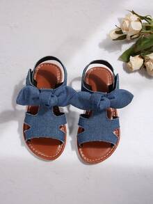 1 双儿童和青少年女孩 T 型带蝴蝶结装饰平底凉鞋，圆头钩环设计，方便穿脱，适合 3-12 岁休闲沙滩度假户外穿着夏季凉鞋 - 藍色 - 查看 2