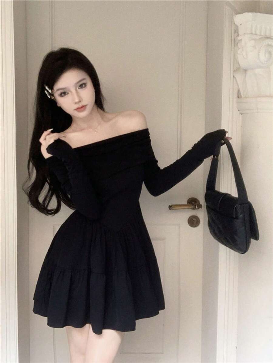 キャバドレス レディース 長袖 肩出し ミニドレス セクシー 肩出し フレア袖 タイトワンピース ショート丈 パーティー ボートネック 過激 キャバ嬢 ボディコン 披露宴 - ブラック - チェックする 1