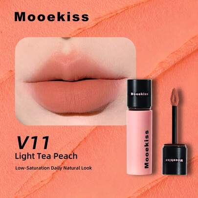  Mooekiss 丝绒哑光唇泥，适合日常使用