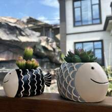 1pc Fish-Shaped Planter: Resin Outdoor Decor For Christmas, Thanksgiving, Valentine's Day, Father's Day, Mother's Day - No Feathers, No Electricity Required