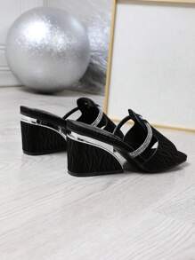 Women's New Fashion Rhinestone Embellished Slip-On Wedge Sandals, Comfortable Slip-On Casual Sandals Suitable For Outdoor Wear, Dating, Vacation, Party And Holiday Events