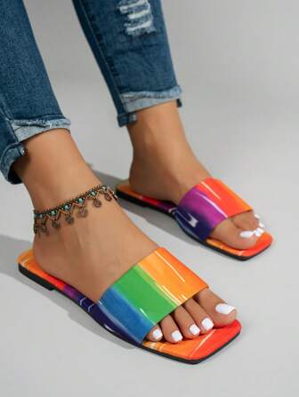 1 Pair Solid Color Fashion Bohemian Cute Anti-Slip Flat Beach Slippers For Women, Suitable For Summer Indoor Outdoor Casual Wear. Plus Size Comfortable Simple Open Toe Hollow Strap Flat Sandals, Beach Vacation Style