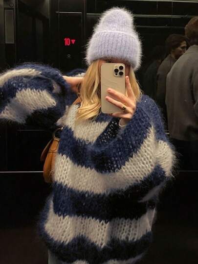 Round Neck Contrast Striped Loose Casual Fashionable Versatile Knit Pullover Top