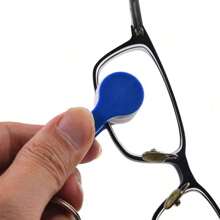 1/5PCS Multifunctional Portable Ultra-Fine Fiber Cloth Glasses Eraser, Can Be Hung On The Keychain With Glasses Cleaning Brush, Used To Remove Dust And Mist On Glasses, Keeping Your Glasses Clean