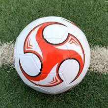 Balón de fútbol con diseño de remolino de PVC, apto para deportes al aire libre