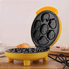 Mini waffle maker crea hasta 7 gofres o panqueques únicos desayuno electrodoméstico compacto cocina hogar recetas divertidas fácil limpiar - Amarillo - Ver 6