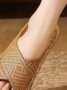 Natural Color Bamboo Rattan Men's Breathable Slippers, Woven Moisture Wicking Sandals For Indoor/Outdoor Wear, Spring/Summer