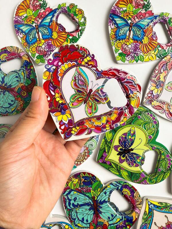 1pc Large Heart-Shaped Stylish Y2K Butterfly Pattern Embossed Gold Foil Magnetic Sticker, Dual Use As Refrigerator Magnet And Bottle Opener, Suitable For Home Decor, Daily Use, And Holiday/Birthday Gifts