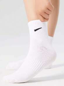 1/3 Paar unisex Knöchelsocken, neue Frühlingsdesigns, einfacher Stil, atmungsaktiv und feuchtigkeitsableitend, Lässig, Sport, geeignet für Innen- und Außenbereich Alltagsnutzung