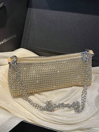 伴娘/新娘手拿包，小众设计水钻包，银色水晶水钻晚宴斜挎包，优雅复古设计，适合派对、婚礼、时尚特殊场合