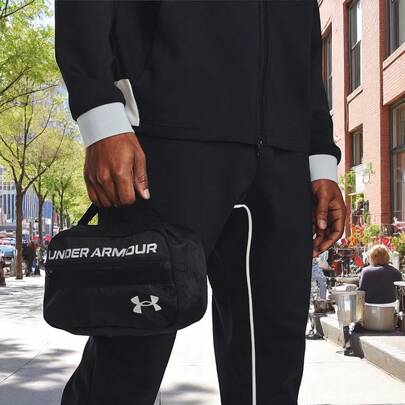 Under Armour Bolso Negro Deportivo Para Viaje UA