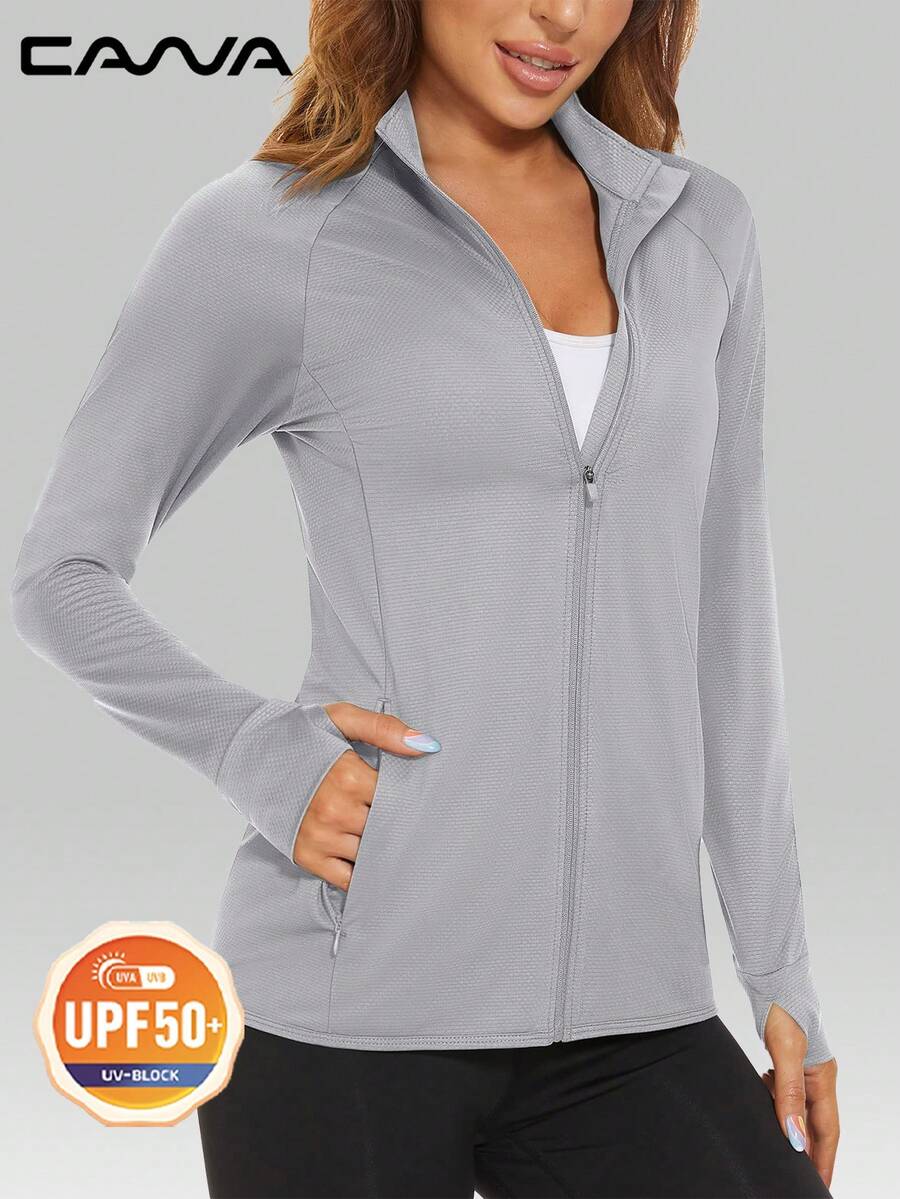 Cavva Áo khoác chống nắng nhẹ UPF 50+ dành cho nữ, áo cardigan dài tay co giãn nhanh khô, chất liệu vải có họa tiết, dáng ôm, tay raglan, túi khóa kéo ẩn, lỗ xỏ ngón cái, thích hợp cho các hoạt động ngoài trời như leo núi, chạy bộ, yoga.