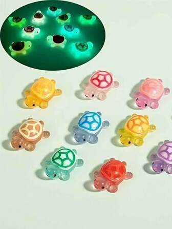 30 stuks lichtgevende miniatuurtuindecoratie in de vorm van een schildpad - DIY-knutselwerkjes met lichtgevende schildpadden voor in de achtertuin, als waterpartij, aquarium, bureau, gazon of als decoratie voor een feeëntuin