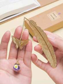 1 pieza Marcapáginas de metal con pluma, flor seca y hoja de mariposa creativa, artículos de papelería para estudiantes, regalo del Día del Maestro, elegantes suministros de oficina