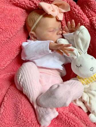 20 Inch Lifelike Reborn Doll Laura - 50cm Soft Cloth Body Newborn Realistic Baby Doll - Birthday Gift / Christmas Gift For Children Over 3 Years Old