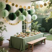 19 pièces/Set Décorations de fête de jungle bohème, incluant des boules de fleurs en papier, guirlandes en papier, tranches circulaires, kits de franges, convenant pour mariage, fête, avec fleurs en papier vertes, pompons gris-verts, suspensions de couronnes florales dorées, idéal pour les fêtes de campagne, mariages, enterrements de vie de jeune fille, anniversaires