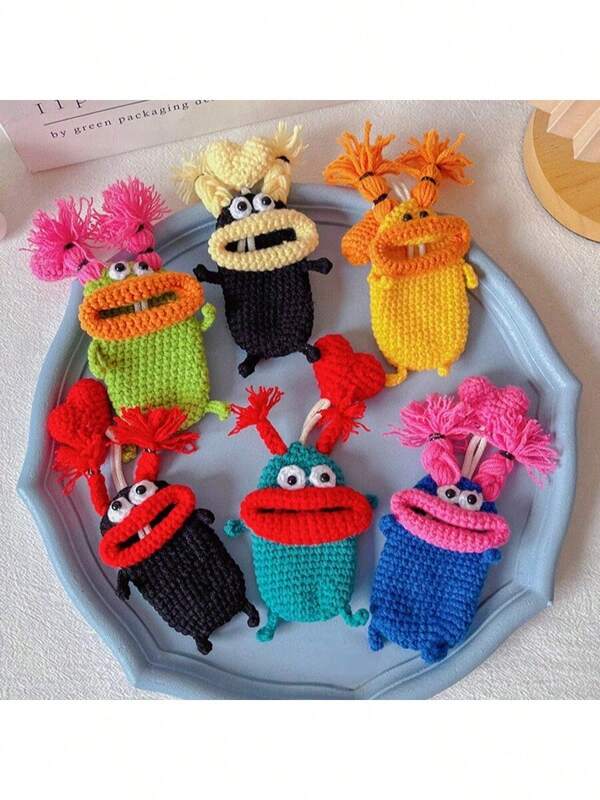1pc -Thick Lip Monster Pull-Type Key Storage, Hand-Woven Key Bag, Fun Car Key Cover, Housekeeper Key Chain Pull-Type Key Chain Bag, Unisex Key Bag Hand-Woven Thick Lip Key Chain, Novel Sausage Mouth Car Key Cover, Sausage Mouth Car Key Cover Hand-Woven Funny Big Mouth Monster Key Pendant, Valentine's Day Gift,