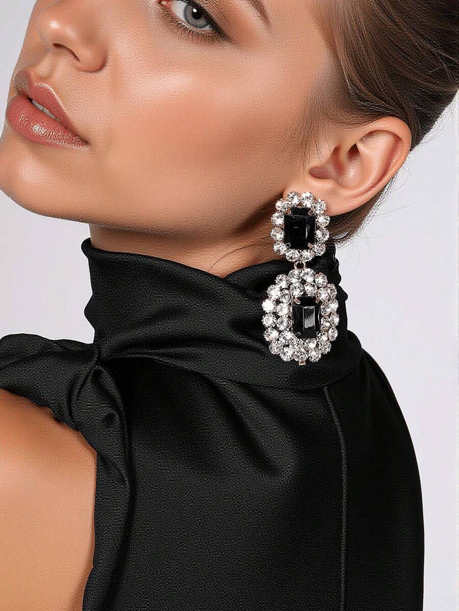 2pcs Minimalist Square Geometric Rhinestone Earrings, Rhinestone Wedding & Party Eardrops For Women