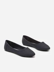 Ballerine piatte, casual e versatili, con soletta interna in pelle