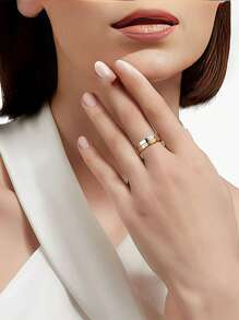 1pc Fashionable Stainless Steel Spinning Heart Ring, Non-Fading Elegant Couple Rings For Wedding/Daily Wear, Women Jewelry Accessories