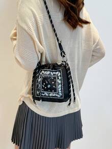 刺绣复古日式水桶包，新款女士小巧百搭通勤单肩包 - 彩色 - 查看 5