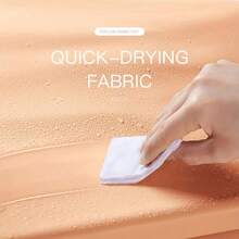 带背包的多功能连帽PVC雨衣