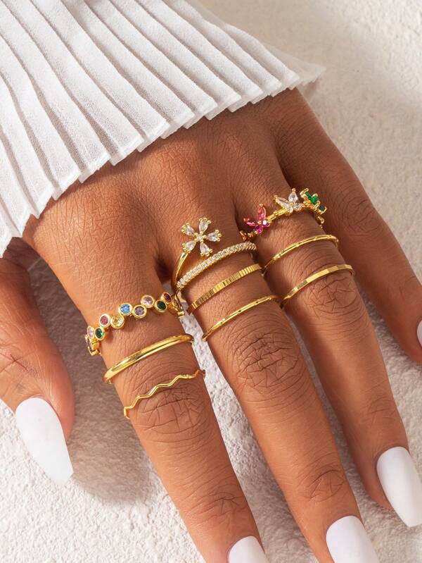 1/6/9pcs Elegant Minimalist 18K Gold Plated Copper Rings Set With Zirconia Flower, Butterfly, Round Jewelry Suits For Women, Stackable, Knuckle Rings, Daily Wear, Gift For Friends
