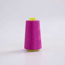 1 pièce Fil à coudre, 402 grande bobine de fil à coudre pour machine à coudre, plusieurs couleurs au choix; 3000 yards/bobine, fil à coudre domestique; convient à diverses situations (emballage aléatoire, couleurs aléatoires des tubes enroulés)