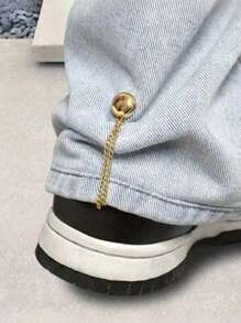 1pc Adjustable Magnetic Pants Clip And Cuff Clip - Alloy, Multiple Colors To Choose From, Detachable Hem Buckle, Suitable For Pants And T-Shirts, Seamless Fastener Accessories, Belt Tightener