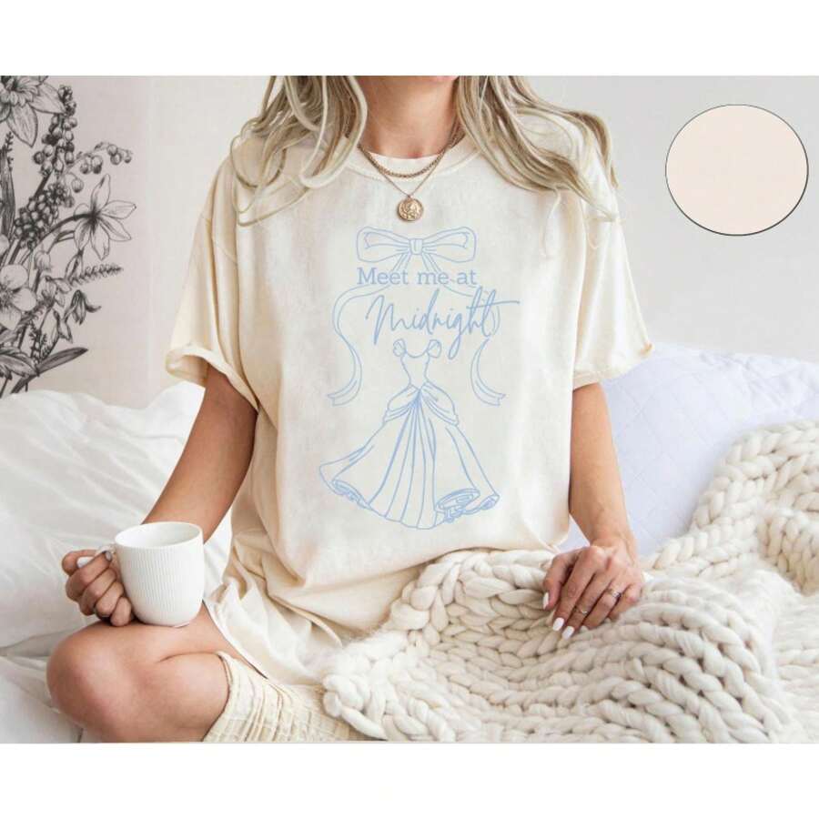 Tshirt  Meet Me At Midnight Shirt,  Inspired Shirt,  Coquette Bow Shirt, Princess Shirt,Workout Shirts Women,Casual Round Neck Short Sleeve T-Shirt Fashionable Shirt - 白色 - 查看 1