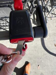 1 pieza Llavero con moneda para carrito de compras | Llavero con ficha de carrito de supermercado | Monedas para carrito de compras | Nueva moneda de libra esterlina británica para carrito de compras | Accesorio de coche con moneda para carrito de compras, estilo gótico y Y2K lindo