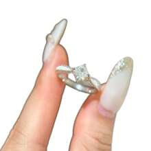 1pc Women's Gold Small Diamond Starry Ring, Vintage Minimalist Luxury Stackable Band, High-End Design