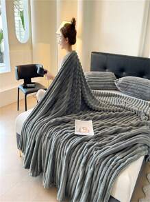 1 Stück gestreifter weicher, gemütlicher Überwurf, für den Heimgebrauch auf Sofa oder Bett, Herbst, Plüschstoff, rosa Schlafzimmer Dekoration, Freizeitüberwurf, geeignet für Weihnachten, Halloween