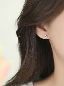 Pendientes de tuerca de diseño de tulipán con circonita cúbica de plata de ley 925, pendientes florales de lujo únicos, adecuados para uso diario de mujer, gran regalo para madre, novia, San Valentín, Pascua