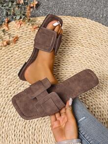 Korean Style Casual Flat Slides For Women,Slip-On Flip Flops Slippers,Open Toe Summer Roman Braided Sandals,Fashion French Style Ladies Beach Thong Sandals, Bohemian Flat Slouchy Shoes For Summer Beach