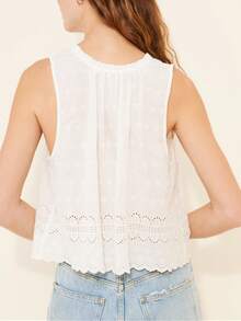 Women Cute Cutout Eyelet Tank Top Fairy Cottagecore Sleeveless Scallop Trim Pleated Peplum Camisole Sheer Going Out Top - 白色 - 查看 2