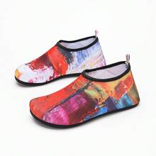 Women's Graffiti Style Water Shoes, New Design Indoor Yoga Shoes, Breathable Comfortable Non-Slip Anti-Cut Leisure Holiday Wetland Shoes