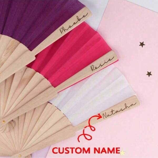 Abanico de madera personalizado, Madre de la novia, Boda, Despedida de soltera para fiesta nupcial, damas de honor, dama de honor, monograma - Nombre personalizado, Duradero, Colorido, Lindo, Adorable, Divertido, Kawaii, Y2K, Elegante, Unisex, Casual, Personalizado, Único, Ideal para regalos para él, Ideal para regalos para ella, Ella, Novio, Novia, Familia, Amigos