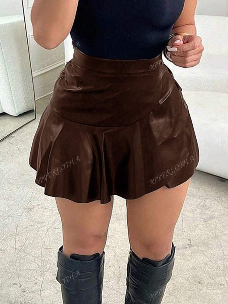 Apperloth A Jupe mini en PU à volants avec fermeture éclair cachée et devant enveloppant, style Gyaru pour festival Rave. Jupe d'été mignonne pour la vie quotidienne, les vacances et les sorties