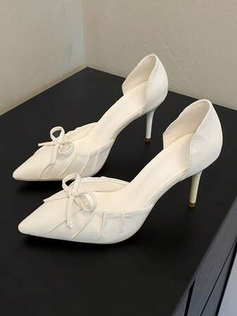 Sandali con tacco chiusi a punta con stampa leopardata per l'autunno/inverno 2025, scarpe estive eleganti da donna con fiocco alla punta, tacchi eleganti per outfit da festa