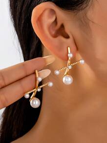 1 Pair Women's Unique Geometric Cross Faux Pearl Stud Earrings, Fashion Accessories