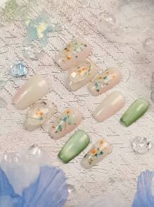 10 Peças de Unhas Artificiais Prensadas à Mão, Estilo Simples e Elegante, Decoradas com Olho de Gato Verde, Flores Secas e Pedras de Vidro, Unhas Artificiais Curtas no Formato Caixão Adequadas para Meninas e Mulheres, com 1 Peça de Cola de Gelatina e 1 Lixa de Unhas.