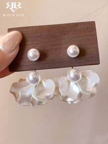 1 Pair Elegant Luxurious Floral Petal Design Hanging Earrings For Women, Fashionable Daily Wear