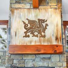 1 pieza Decoración de pared de metal con diseño de dragón galés, elegante decoración interior y exterior, adecuada para jardín, hogar y ocasiones especiales, construcción de metal resistente, diseño de fácil colgado