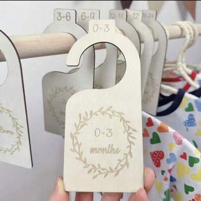 7 قطع/مجموعة مقسمات خزانة أطفال من الخشب لمنظم خزانة الأطفال، منظم معلق لملابس الأطفال من الولادة وحتى 24 شهرًا للأولاد والبنات ، ديكور غرفة الأطفال